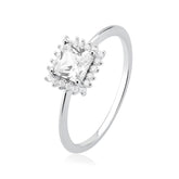 Anillo de plata con engaste de piedra de circonita cúbica cuadrada blanca