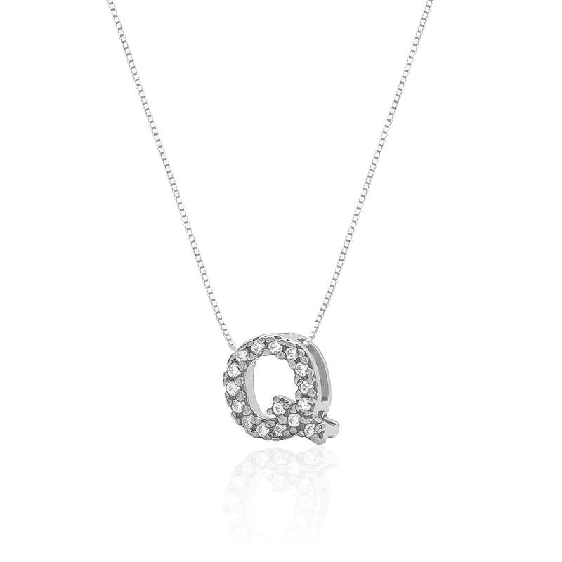 Collar de plata con letra inicial, adornado con circonitas, 45cm.
